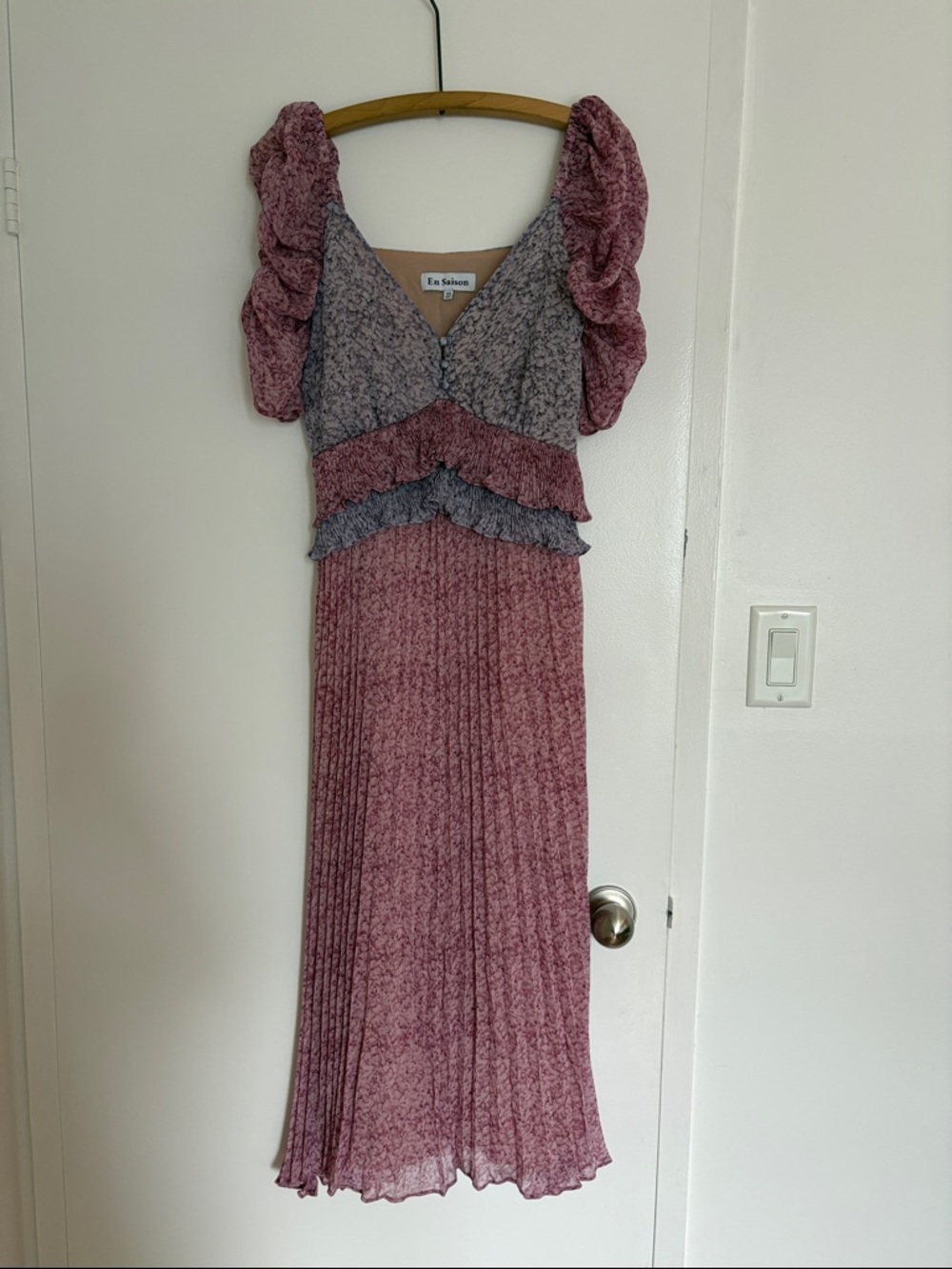 En Saison Mauve and Pewter Ruffle Pleated Maxi Dress with Puff Sleeves